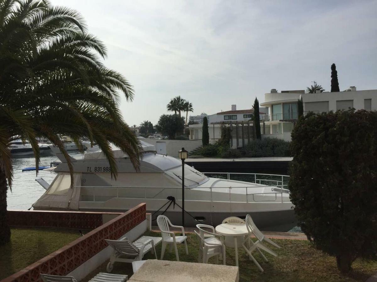 Appartement Rez De Jardin Emplacement #1 Empuriabrava Buitenkant foto